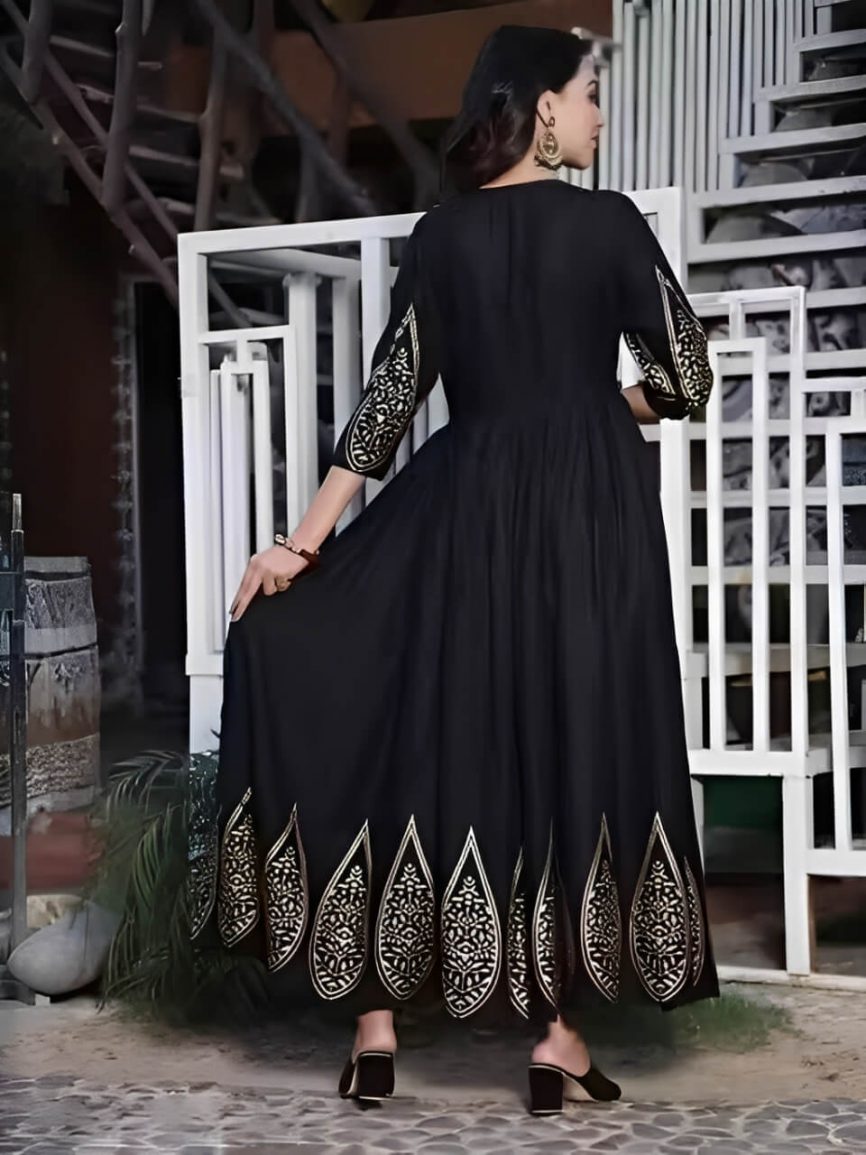buy black anarkali kurta vastrik